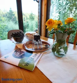Chalet Mignon - Aproka adorable small guest house - Image 2