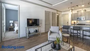 Landing Modern Apartment with Amazing Amenities (ID8581X7) - Image 3