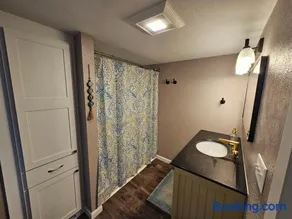 Moores Crystal Mountain Retreat - Image 2