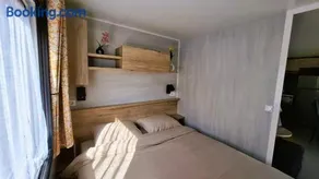 Veluws Meerhuisje luxe gezinschalet aan het water met opgemaakte bedden en handdoeken - Image 5