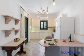 Villa Calista In Aspro -BY APOKORONAS VILLAS - Image 2