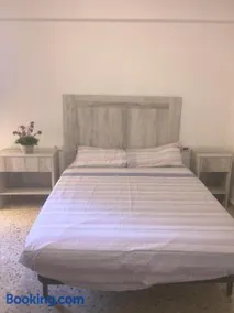 4 Bedrooms Apartment - 2 Mins Walk to Seafront - Image 5