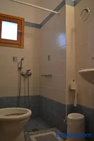 Venus Rooms - Image 1