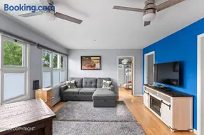 Cozy Anchorage Retreat 7 mins From Airport - Image 1