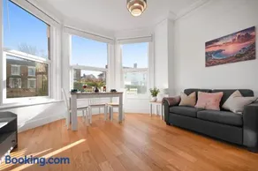 WhiskAwayStays - St Stephens Court - Apartment 2 - Image 1