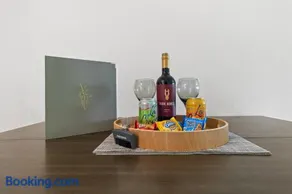 Riverview Bliss in Beautiful Home - Image 3