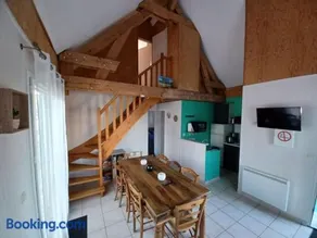 La Maison Bleu du Lac de Céline - Image 5