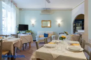 Hotel Eden - Image 3