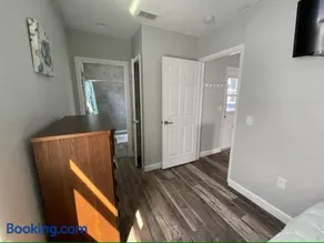 Cottage 22, The Boathouse - Dora Canal Court - a downtown, waterfront community - Image 3