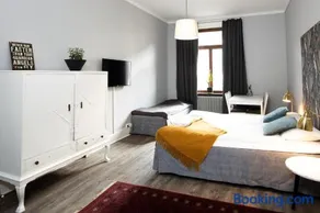 Systrar & Bönor - Image 1
