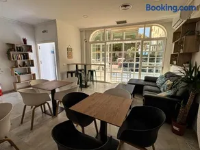 Hostel Sorolla Playa - Image 1