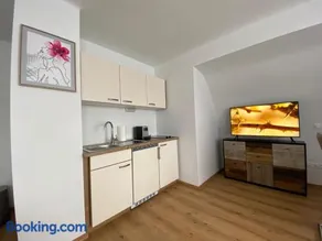 Private Zimmer HoAp - Image 1