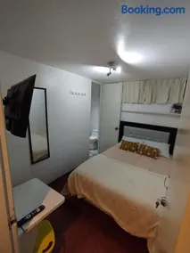 Acogedora y céntrica habitación Larcomar - Image 1