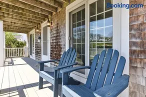Beach House Sandwich Cape Cod - Image 3