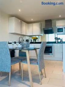 Seascape Apartment - Image 5