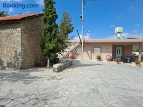 Karofillos homes-Oropedio - Image 3