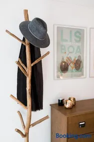 Stylish Tailor Made Flat - Image 4