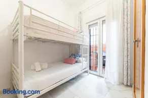 Malagasuite Trinidad Apartment - Image 2