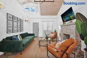 Stylish 4B 3B with Jacuzzi near Wynwood and Beaches - Image 3