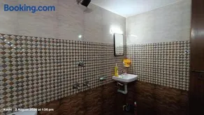 Aroma Serviced Villa Kochi Your Waterfront Sanctuary - Image 2