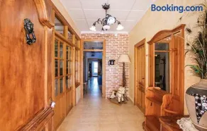 Spacious Villa with Pool near the Beach in Alicante - Image 5