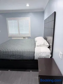 Coronado Motel - Image 3