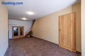 8Rooms - Altstadthotel - Image 2