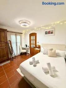 GoHome Casa Eli Hab 3 - Image 1