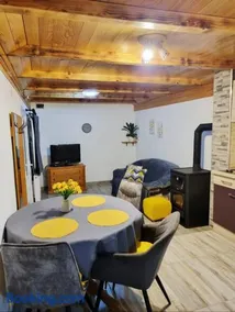 Apartment and room Babe Mare - Image 3