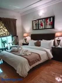 Hotel Sunway Murree - Image 4