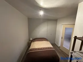 Super appartement avec balcon - Image 4