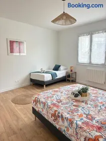 L'Opus appartement rénové avec terrasse en centre ville proche du Puy duFou - Image 3