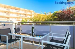 UHC Playa Dorada Apartments - Image 1