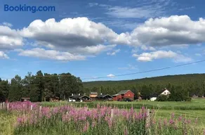 Roste Hyttetun og Camping - Image 1