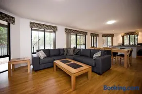 Margaret River Hideaway & Farmstay - Image 4