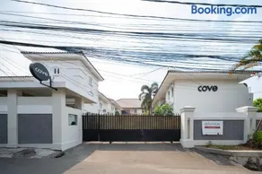 Cove Aphrodite Residence - Image 1