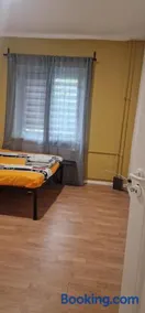 Quite shared apartment - Image 1