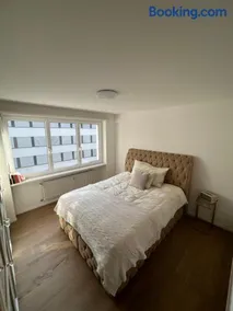 Best located & fully equipped apartment at Basel SBB main station - Image 5