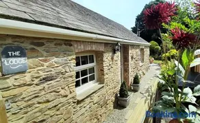 Stunning cosy barn in peaceful rural Cornwall - Image 2