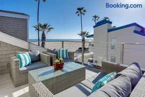 New Renovated Beach Home with Ocean Views - Image 5
