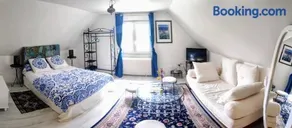 Maison d'hôte privatisée avec piscine et jacuzzis 15 pers max - Image 5
