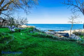 Rustic Rockport Cottage - Image 2