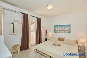 Studio Dolores-apartment by the sea - Image 4