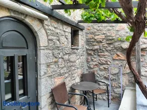 Avgonima Chios Spitakia Cottages - Image 4