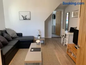 Eclipse Apartment No 3 - Image 4