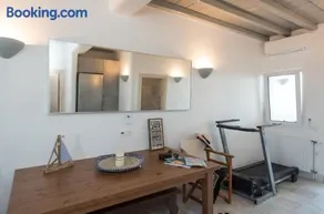Bleland Mykonos II - Image 2