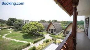 Ecovillagio Resort and Conventions - Image 1