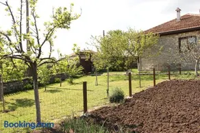 Къщата с Кладенеца - с. Генерал Кантарджиево - Image 1