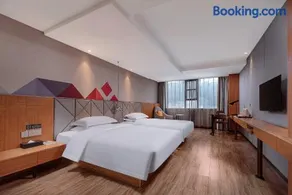 Baiman Hotel Bama Central Cultural Square Branch - Image 5
