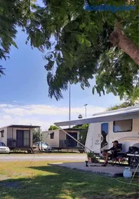 Blue Dolphin Caravan Park Yeppoon - Image 5